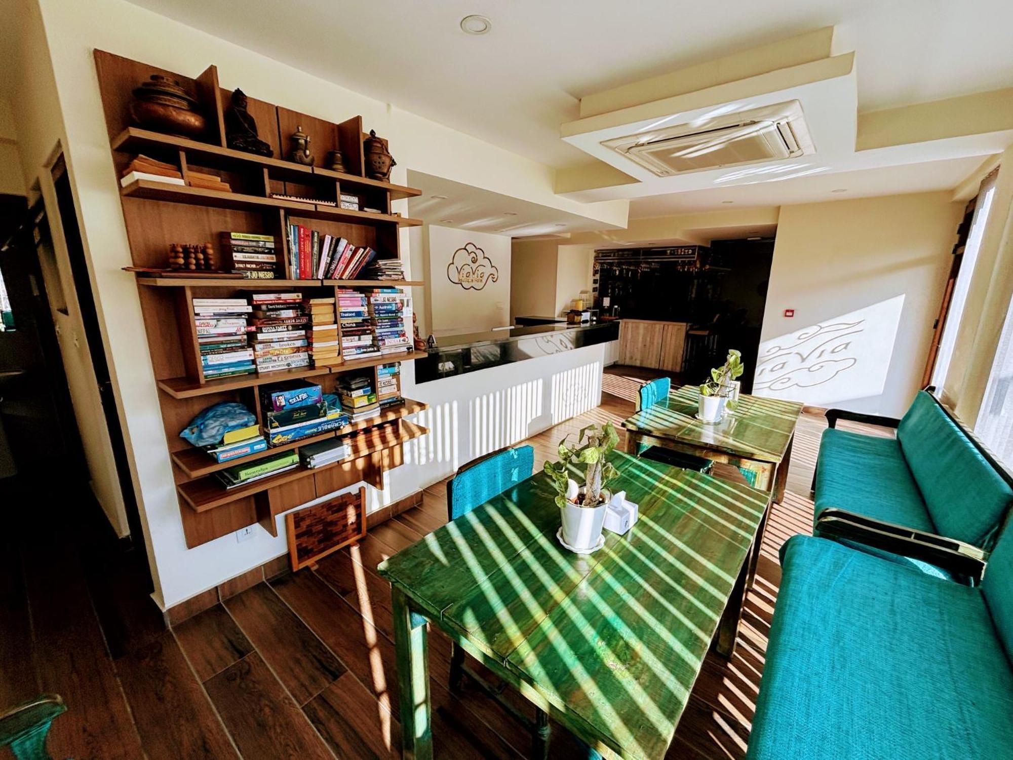 Viavia Boutique Hotel - Катманду Экстерьер фото