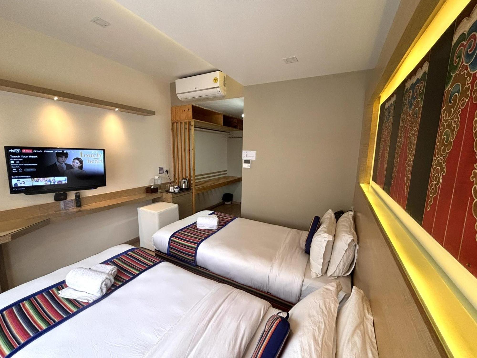 Viavia Boutique Hotel - Катманду Экстерьер фото