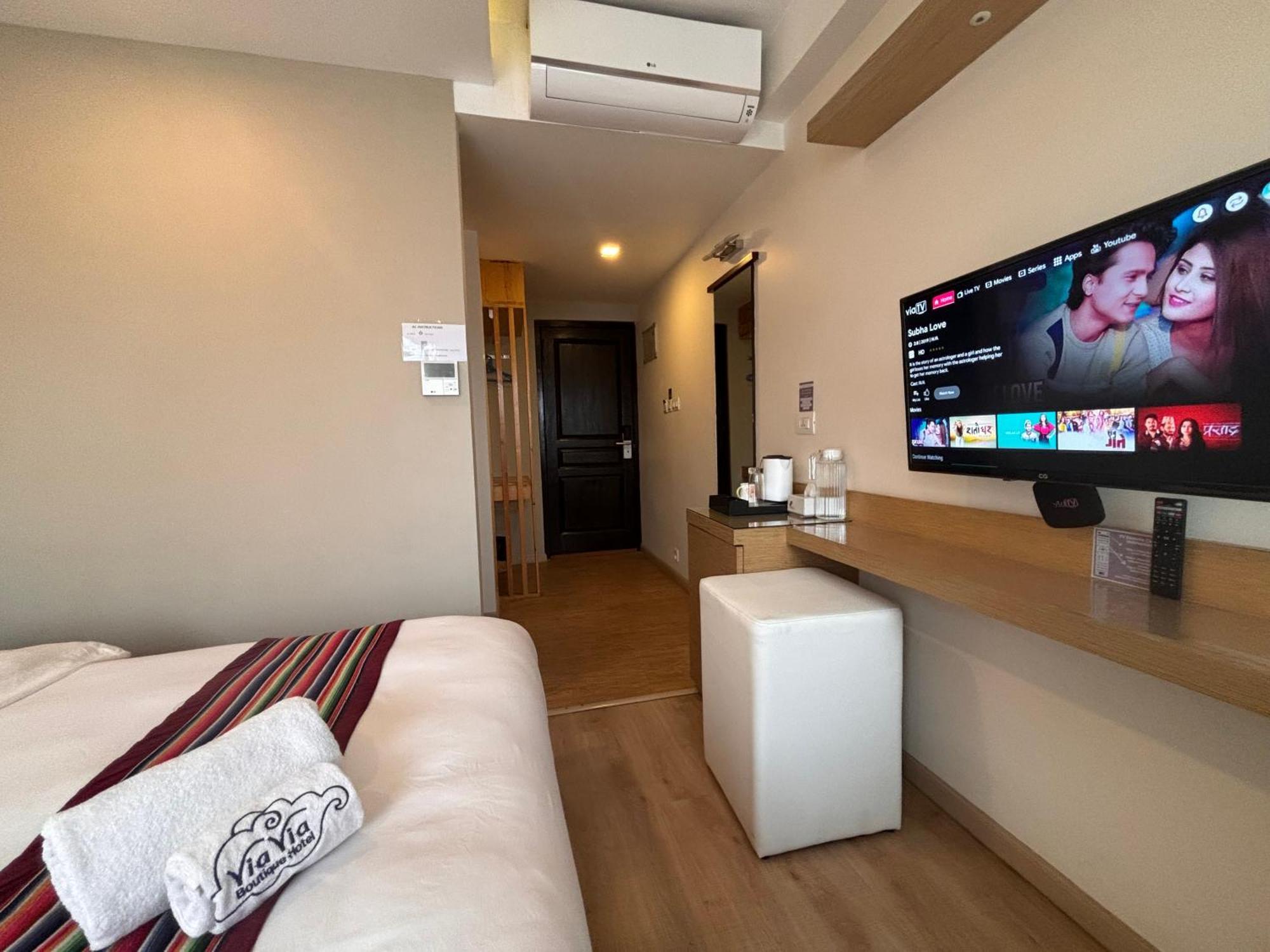 Viavia Boutique Hotel - Катманду Экстерьер фото