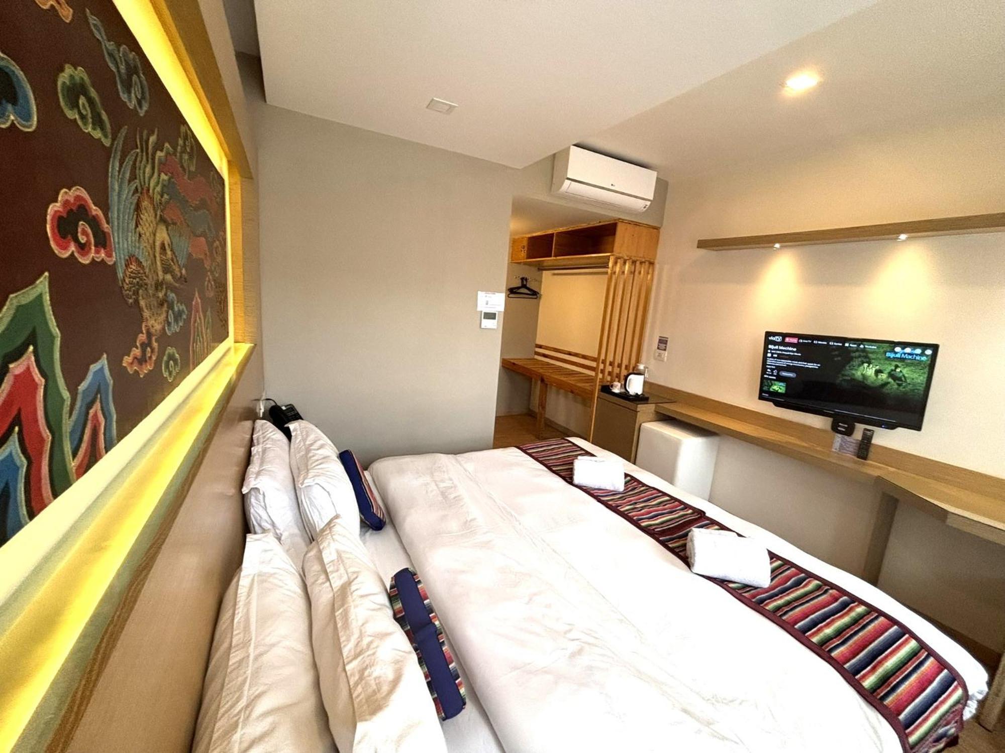 Viavia Boutique Hotel - Катманду Экстерьер фото