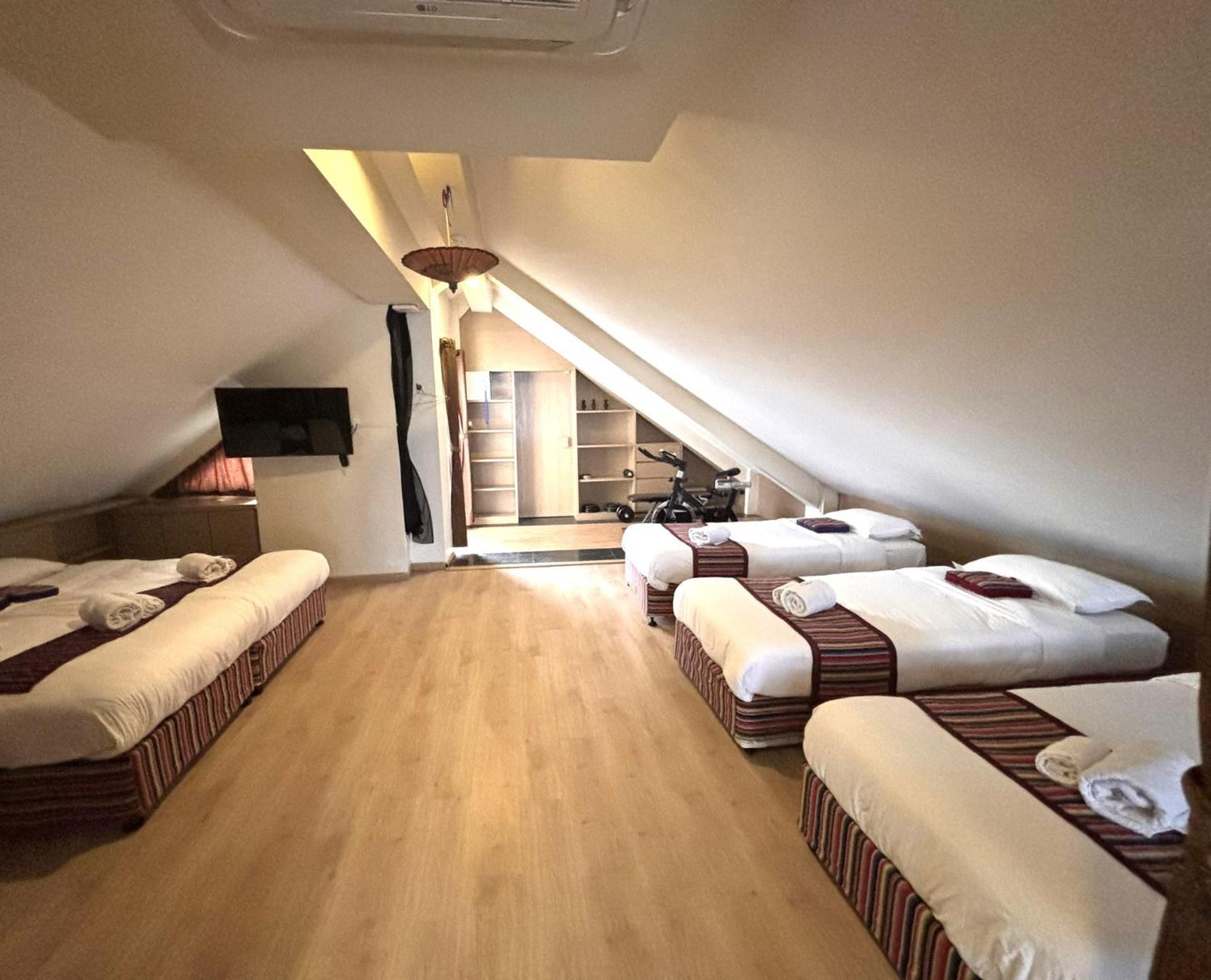 Viavia Boutique Hotel - Катманду Экстерьер фото