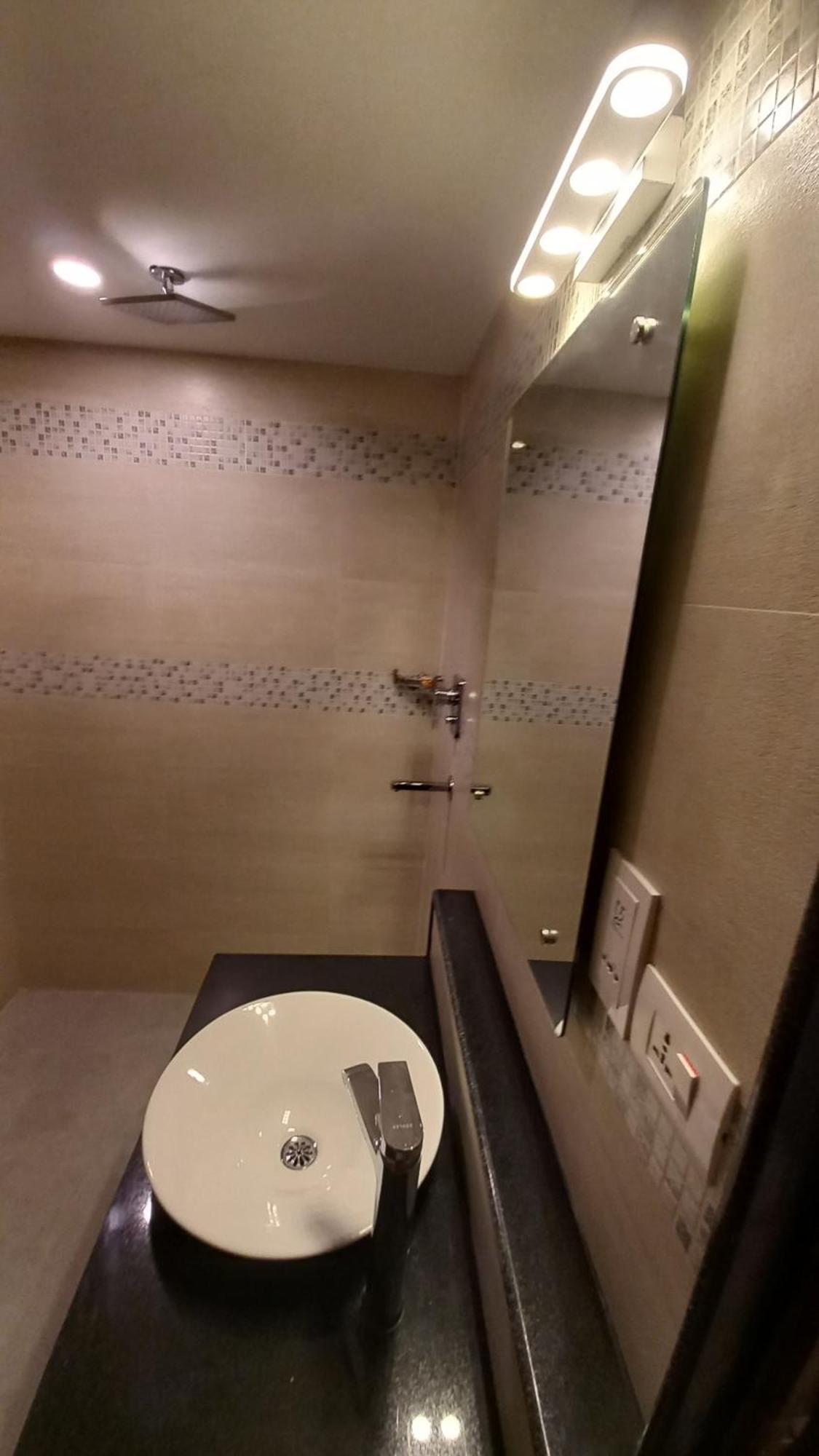 Viavia Boutique Hotel - Катманду Экстерьер фото