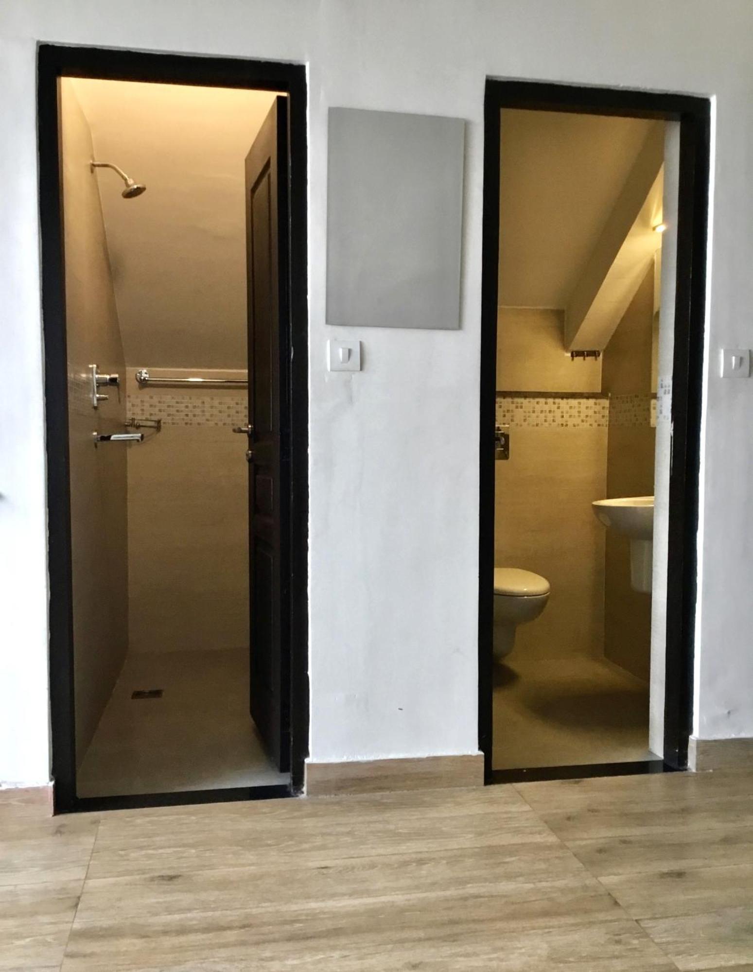 Viavia Boutique Hotel - Катманду Экстерьер фото